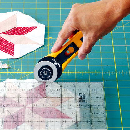 Cutter Olfa Rty-2g Circular con Mango Ergonómico
